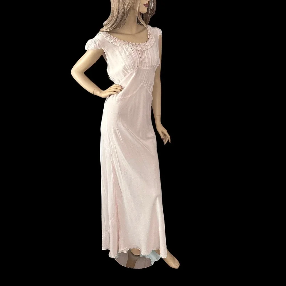 40s Pink Rayon Maxi Nightgown L Angelic Goddess Old Hollywood Coquette Glow Gaze